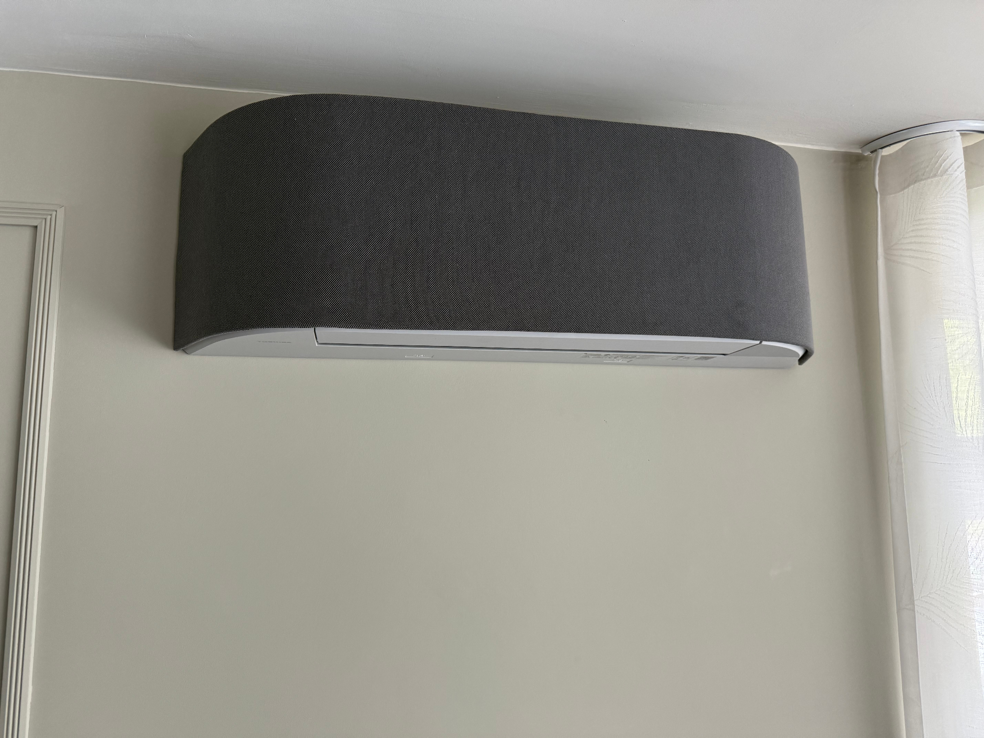 Design airco met stoffen cover — Vught